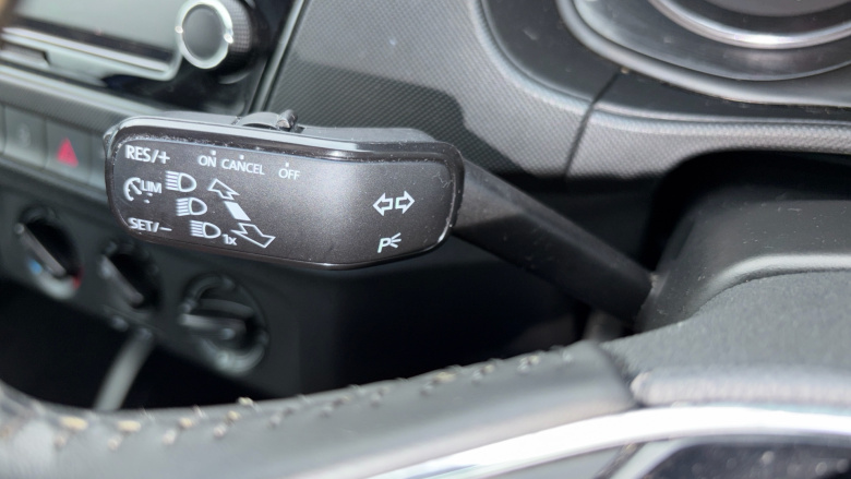 Skoda Fabia 1.0 MPI SE 5dr Petrol Hatchback